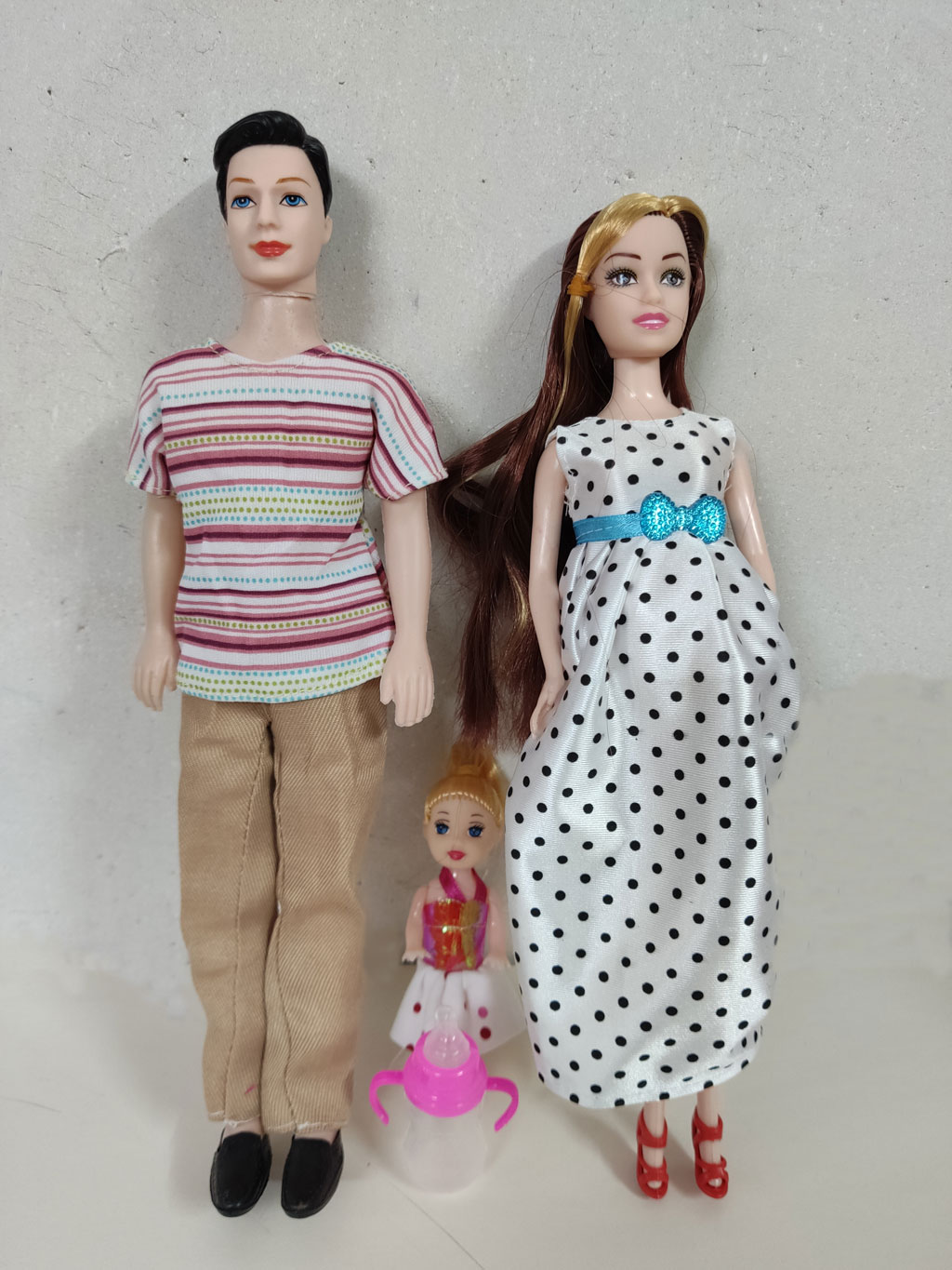 Игрушка детская:Куклы семья